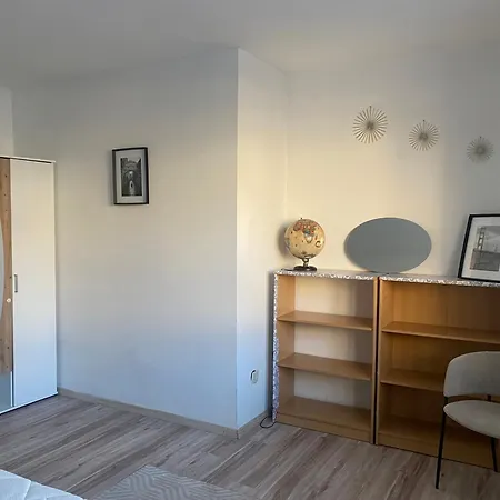 Apartment By Train Station Krems an der Donau