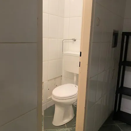 By Train Station Apartment Krems an der Donau
