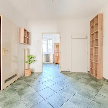 By Train Station 公寓 多瑙河畔克雷姆斯