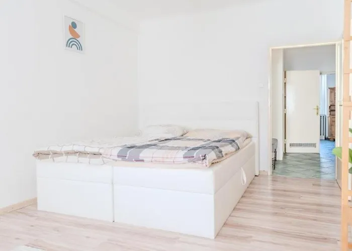 Lejlighed By Train Station Krems an der Donau