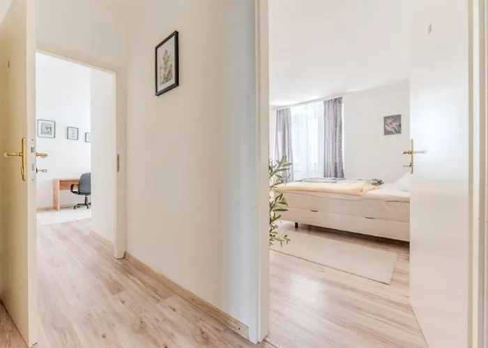 By Train Station Lejlighed Krems an der Donau